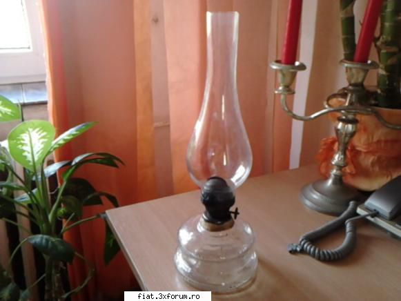 obiecte vechi din perioada comunista lampa sticla epoca