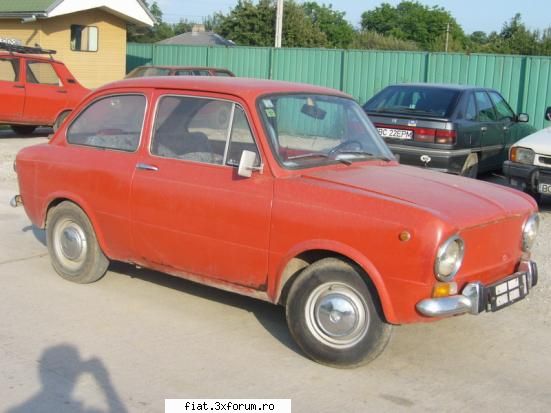 vand fiat 850 rosu mai pun?