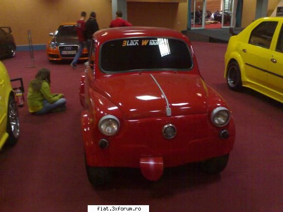 1962 Fiat 600D - ii pusesem deja rotile de salon si o asezasem pe - Club Fiat 500 & 600