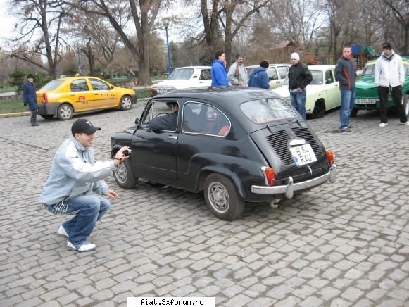 1964 - Fiat 600 D - Dacia1100 - Club Fiat 500 & 600