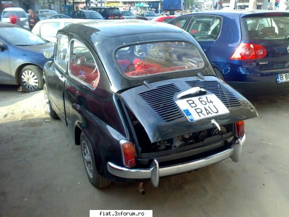 1964 - Fiat 600 D - M-am si prostit nitel cu capota ridicata pe drum - Club Fiat 500 & 600
