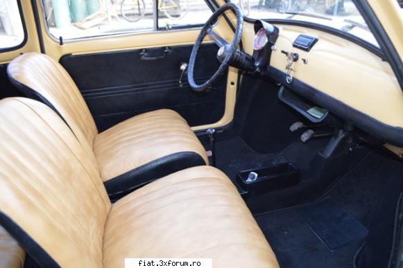 40 de ani si inca sexy ! - Interior fata dupa ce am pus si scaunele - Club Fiat 500 & 600