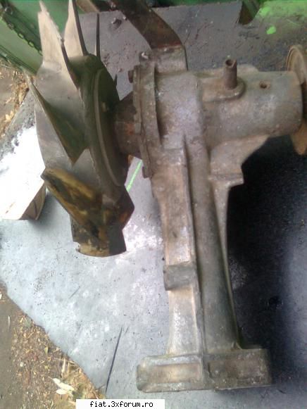 850 la dezmembrat! - Uite poza cu pompa de apa - Club Fiat 850