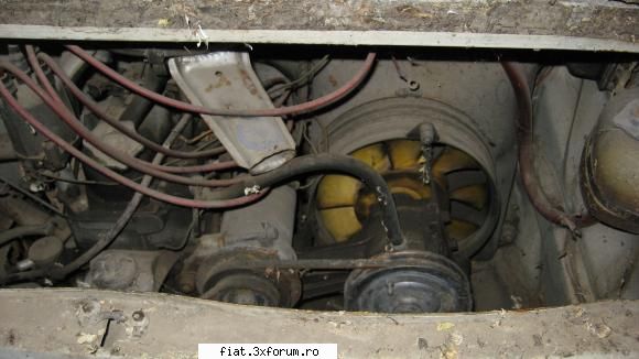 AM FIAAAATTTTTTT , acum la treaba:D - aa si o poza cu motorul - Club Fiat 850