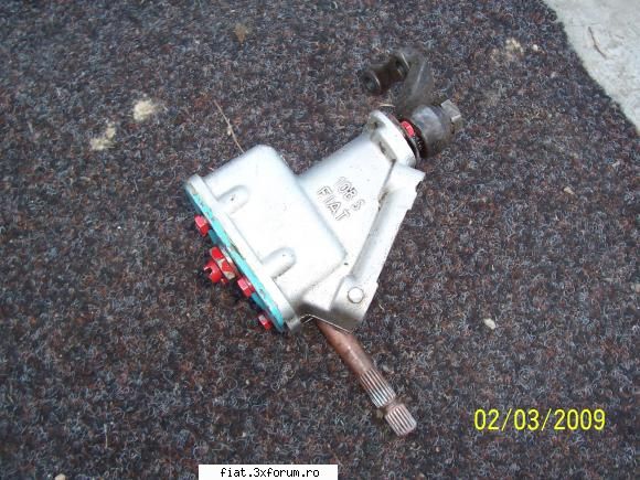 ATENTIE vand piese fiat 600 dezmembrez masina tel - cateva poze cu piesele - Club Fiat 500 & 600