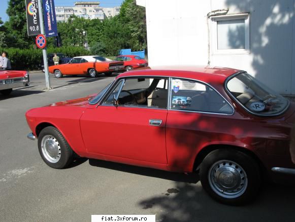 Alfa Romeo Giulia GT Junior 1300 de vanzare - 7000 euro. Telefonul meu . Masina se poate vedea - Anunturi