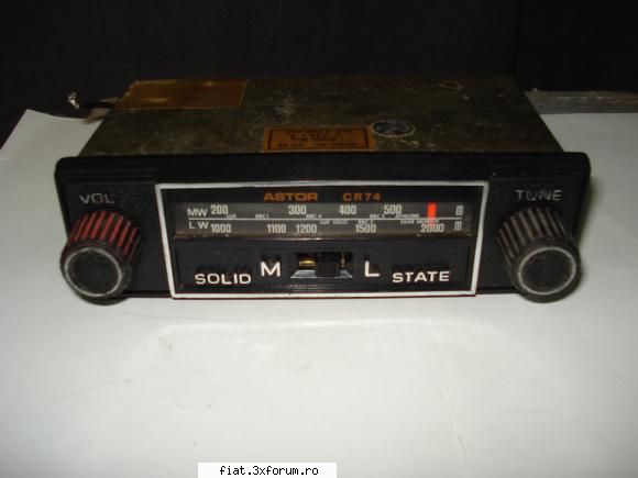 Aparat radio ASTOR CR 74 - Aparat radio auto ASTOR CR 74, Functioneaza - Anunturi