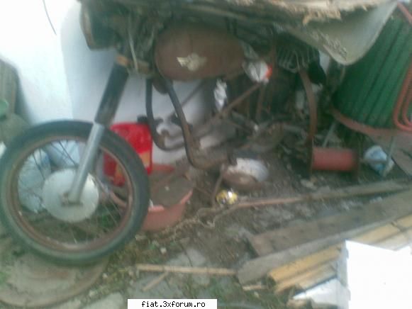 Auto-Anticariat - 3 carti vechi de vanzare la 25 lei bucata - Anunturi
