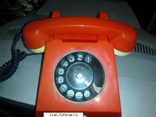Bibelouri portelan epoca ceausista. - Telefon de colectie perioada aniilor 70, epoca - Classic corner