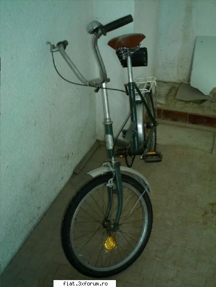 Bicicleta Minsk pliabila stare buna - vine fara "trusa de scule"- e de la un minsk mai - Anunturi