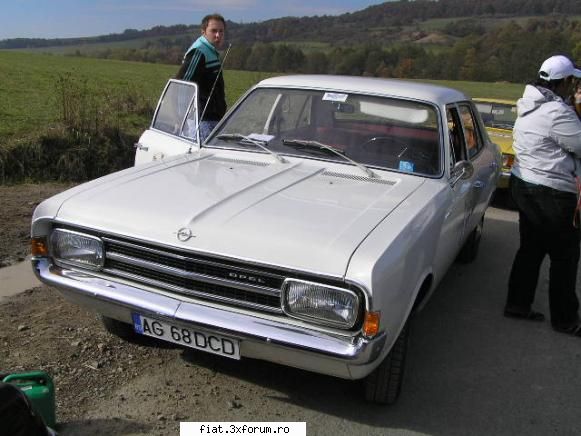 Brasov Clasic Rally 2010 - opel rekord pastrat extrem de bine ! - Classic corner