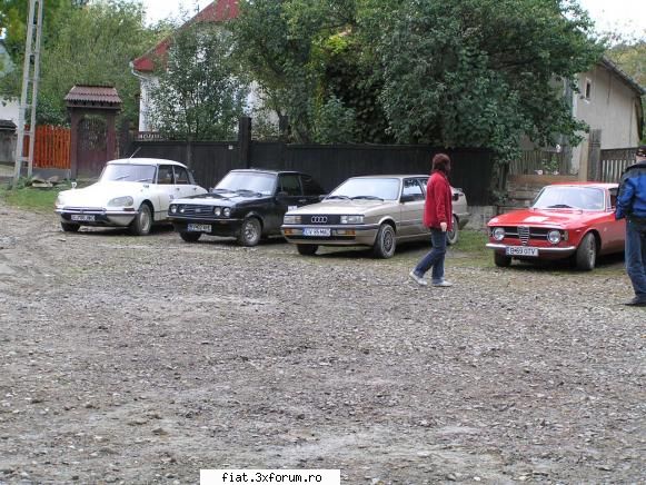 Brasov Classic Rally - apoi ne-am continuat drumul spre Cernat - Classic corner