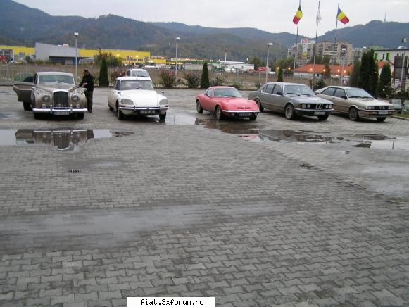 Brasov Classic Rally - dupa o zi lunga, ne-am regrupat inainte de proba - Classic corner