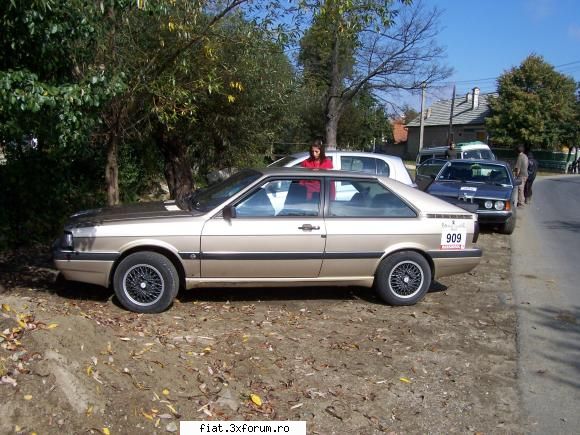 Brasov Classic Rally - tot pauza..la aer curat!si cu masini frumoase! - Classic corner