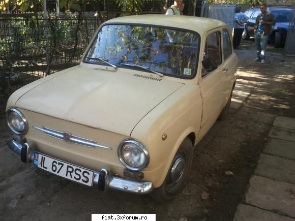 Buburuza de Urziceni Fiat 850 - '67 - Masina arata destul de bine. Bineinteles ca are - Club Fiat 850