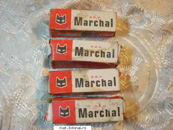 Buson HELLA pt FIAT - Este nou-nout nefolosit, original Pret 48 lei - Anunturi