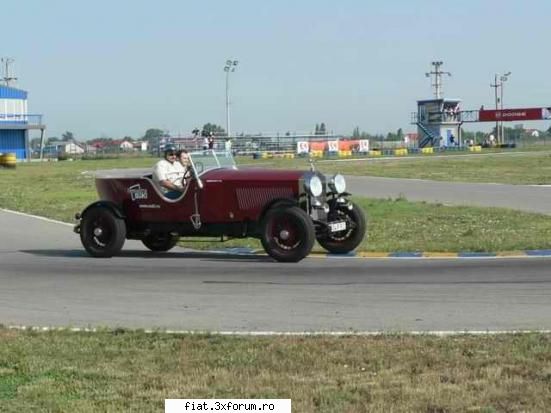 Calendarul RETROMOBIL CLUB ROMANIA - 2007 - coupe - Classic corner
