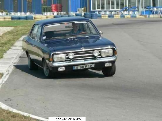 Calendarul RETROMOBIL CLUB ROMANIA - 2007 - coupe - Classic corner