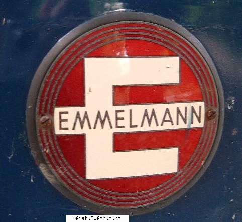 Camioane vechi din Romania - Interiorul este realizat de firma Emmelmann, e ca - Classic corner