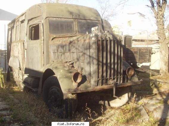 Camioane vechi din Romania - Skoda., foto Automobilia, expus la Muzeul - Classic corner