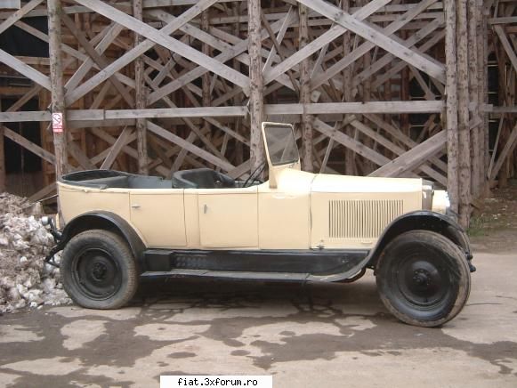 Camioane vechi din Romania - AUTOMOBILIA - Classic corner