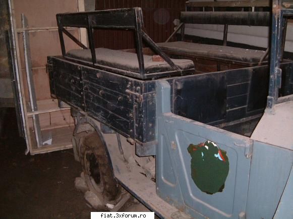 Camioane vechi din Romania - si un fel de camion de carat trupe facut dintr-un - Classic corner