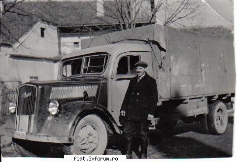 Camioane vechi din Romania - Apoldu de sus 1934 - Classic corner