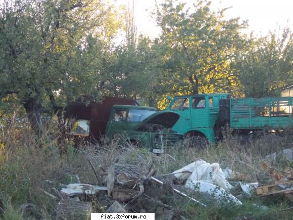 Camioane vechi din Romania - yokomy - Classic corner