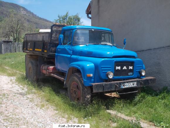 Camioane vechi din Romania - yokomy - Classic corner