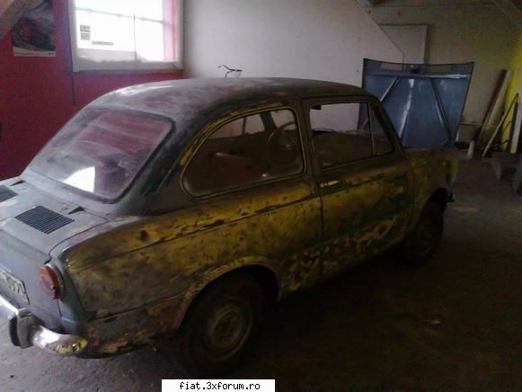 Caroserie fiat 850 - poza din exterior - Bursa
