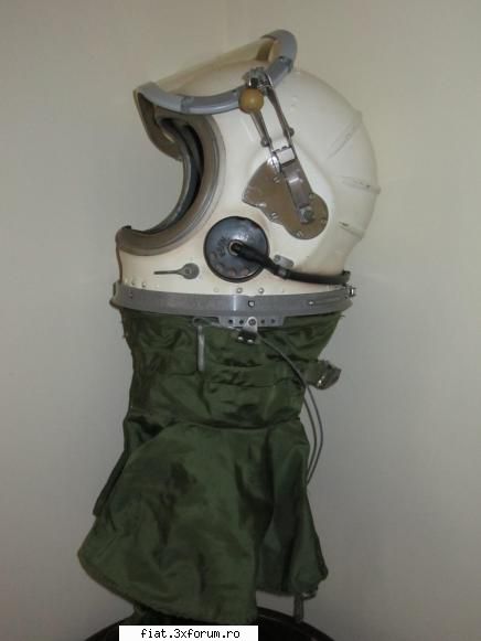 Casca pilot MIG 21 model GSh-6A , presurizata - danny boy - Anunturi