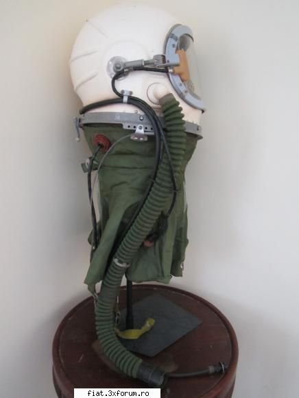 Casca pilot MIG 21 model GSh-6A , presurizata - danny boy - Anunturi