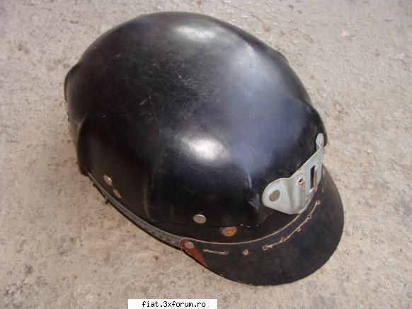 Cateva vechituri de vanzare - casca miner pret:40 ron - Anunturi