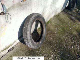 Cauciucuri Fiat 500 Topolino - 3 cauciucuri 2 cu model identic unul diferit - Bursa