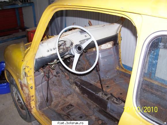 Caut dinam Fiat 600D 1964 - De pe cel verde imi raman o multime de piese - Club Fiat 500 & 600