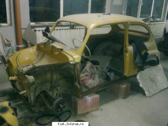 Caut dinam Fiat 600D 1964 - Revin cu niste poze de la tinichigiu - Club Fiat 500 & 600