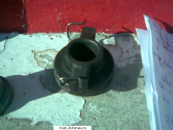 Caut piese pentru fiat 600 urgent! - Cumpar urmatoarele: Rulment presiune - Club Fiat 500 & 600