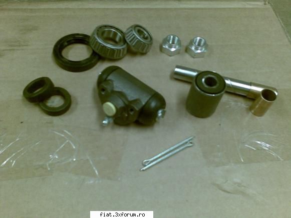 Caut piese pt FIAT 600 D - Neimaginat de usor am procurat piesele noii - Club Fiat 500 & 600