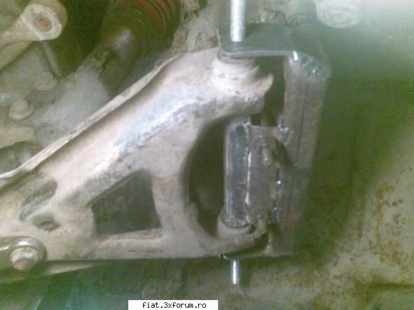 Caut piese pt FIAT 600 D - Nici parte a de jos nu este terminata inca - Club Fiat 500 & 600