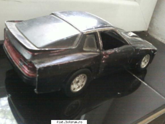 Colectia Lucas - Porsche - in o stare destul de proasta: cred ca e - Classic corner