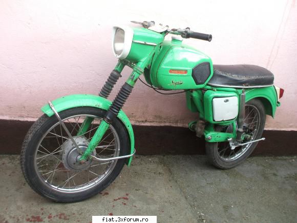 Colectia Mea - va aduceti aminte Mobra verde? am asamblat-o - Classic corner