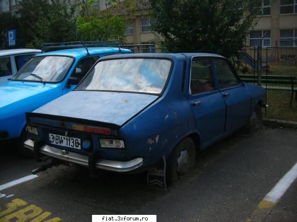 Colectie de numere - In 2007, am fotografiat o Dacie abandonata - Classic corner