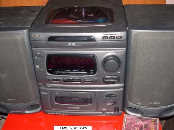 Combina audio AIWA + boxe - Combina audio AIWA + boxe AIWA la pretul de 250 - Anunturi