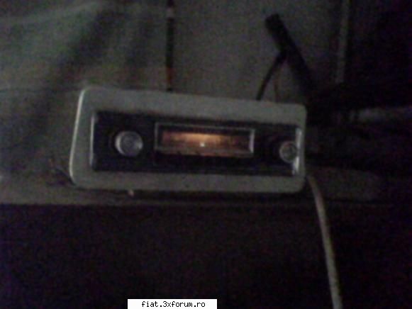Cumpar FIAT 1300 pentru restaurare - la bord lipseste aparatul radio, dar acesta este - Club Fiat 1300&1500