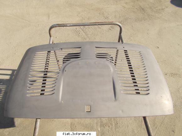 Cumpar diverse piese Fiat 600 - Capota de motor a fost sablat - Club Fiat 500 & 600
