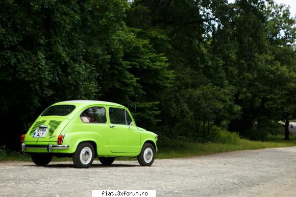 Cumpar diverse piese Fiat 600 - green and white - Club Fiat 500 & 600