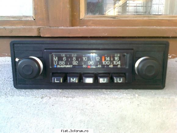 Cumpar fata radio auto - si cu un Frankfurt echipat similar cu ce - Anunturi