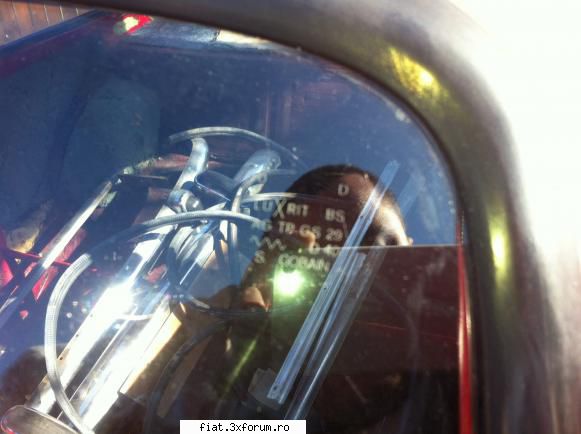 Cumpar parbriz nou Fiat 850 - Am un parbriz sh in stare ff buna - Club Fiat 850