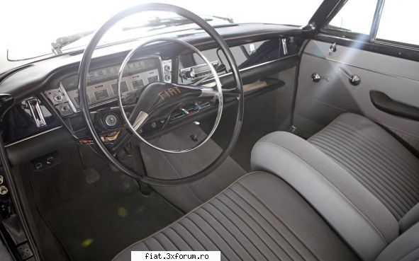 Cumpar piese Fiat 1800 - Un detaliu care ma intriga este maneta de pe - Club Fiat 1800