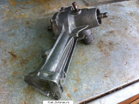 Cumpar pompa de apa de Fiat 850. - Cristi7 - Bursa